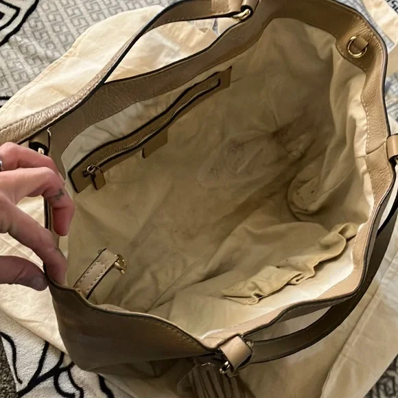 Gucci ❤️❤️ Tan Leather Women's Bag - Picture 6 of 10